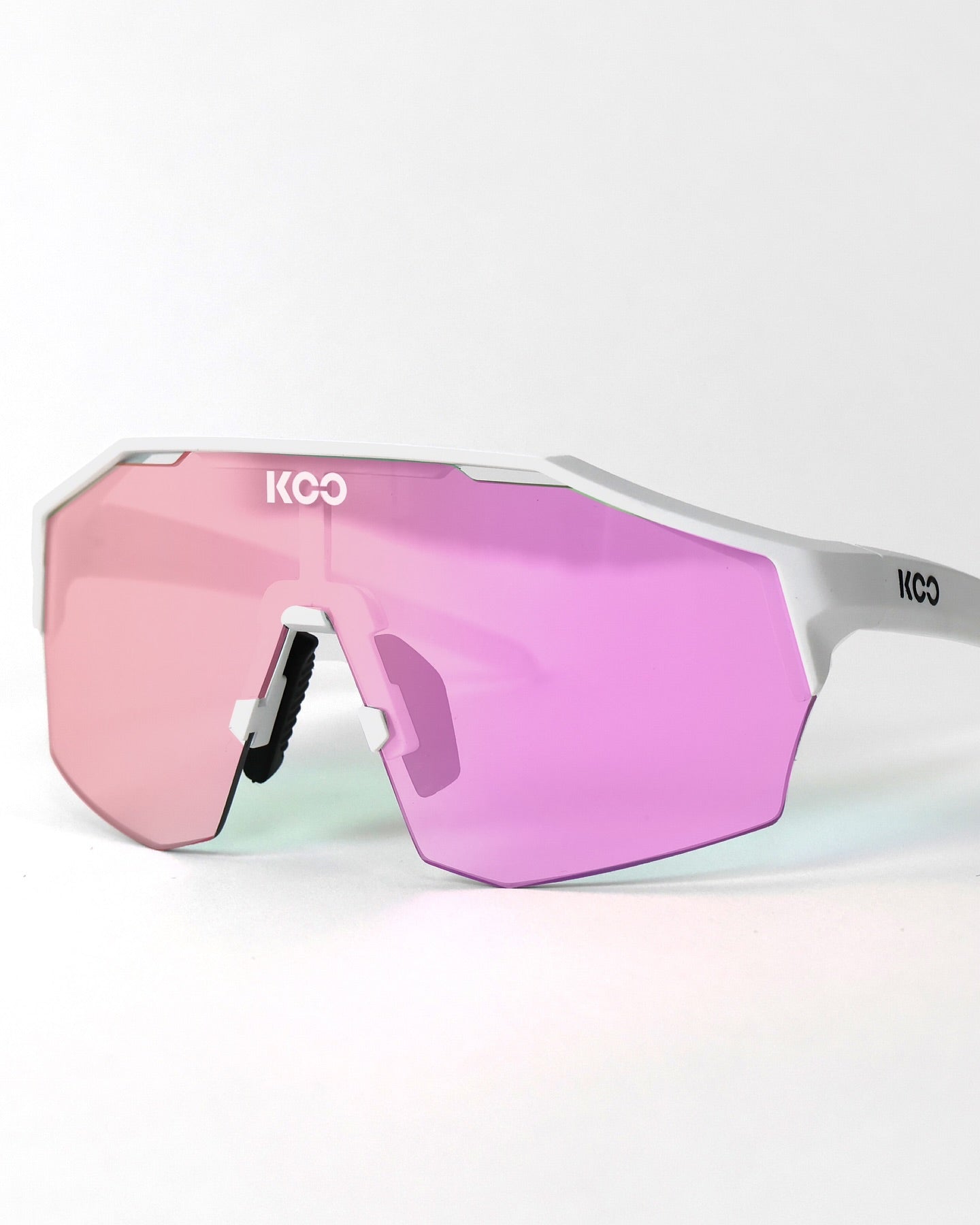 Óculos Koo Alibi - White Matt / Fuchsia Fotocromático